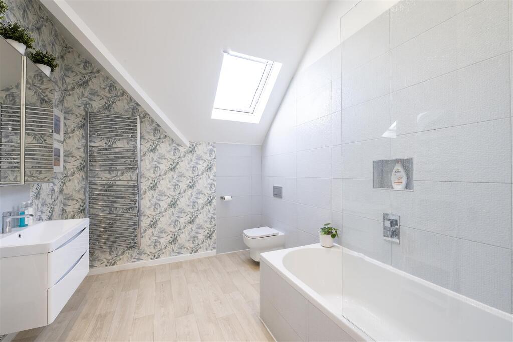 Additional image 10 of Granby Avenue, Harpenden