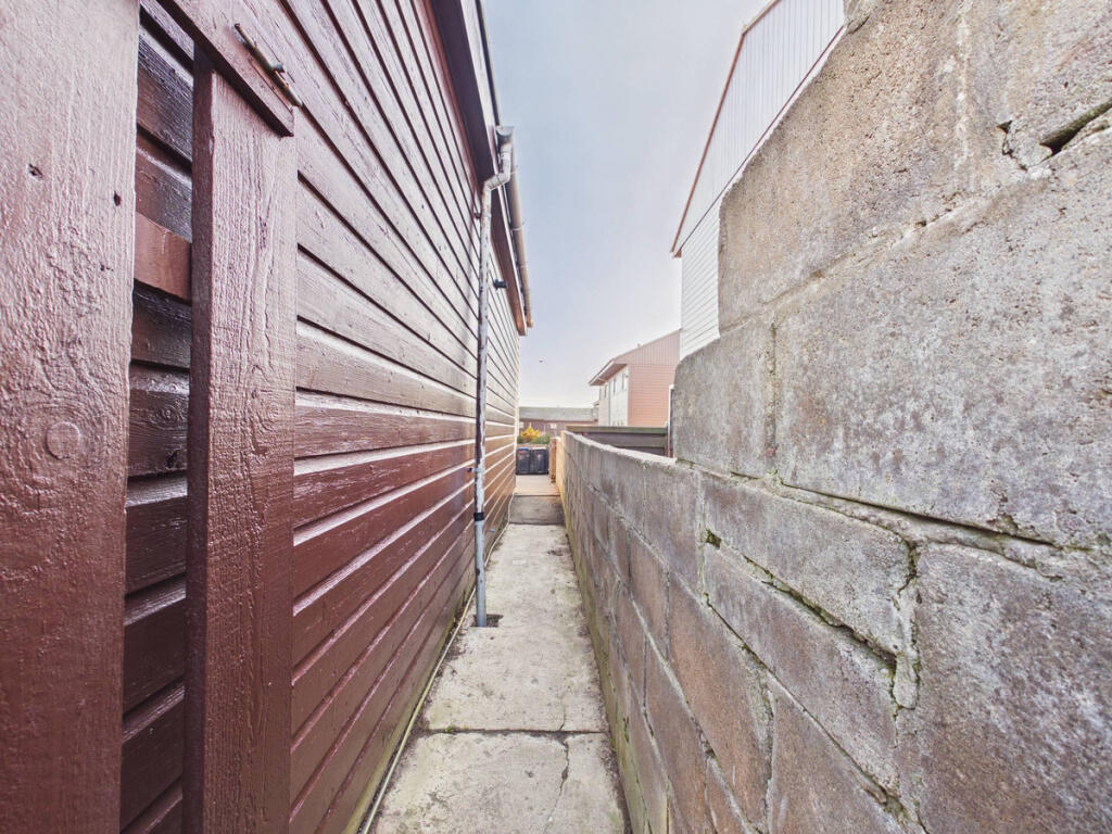 Additional image 27 of Williamson Place, Banff, AB45