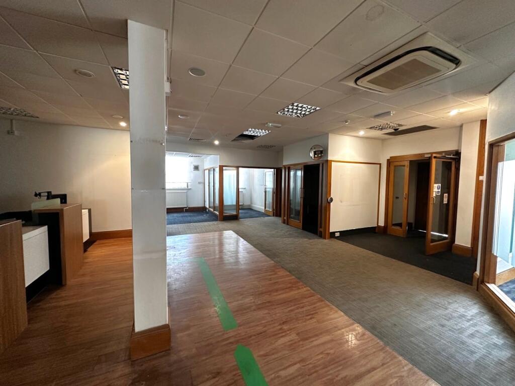 Additional image 5 of 112 High Street, Bromsgrove, B61 8EZ