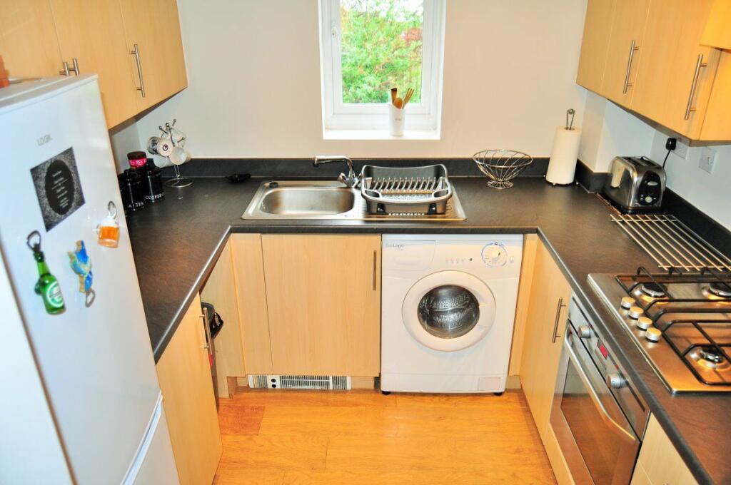 Additional image 4 of Batsman Close, Halesowen