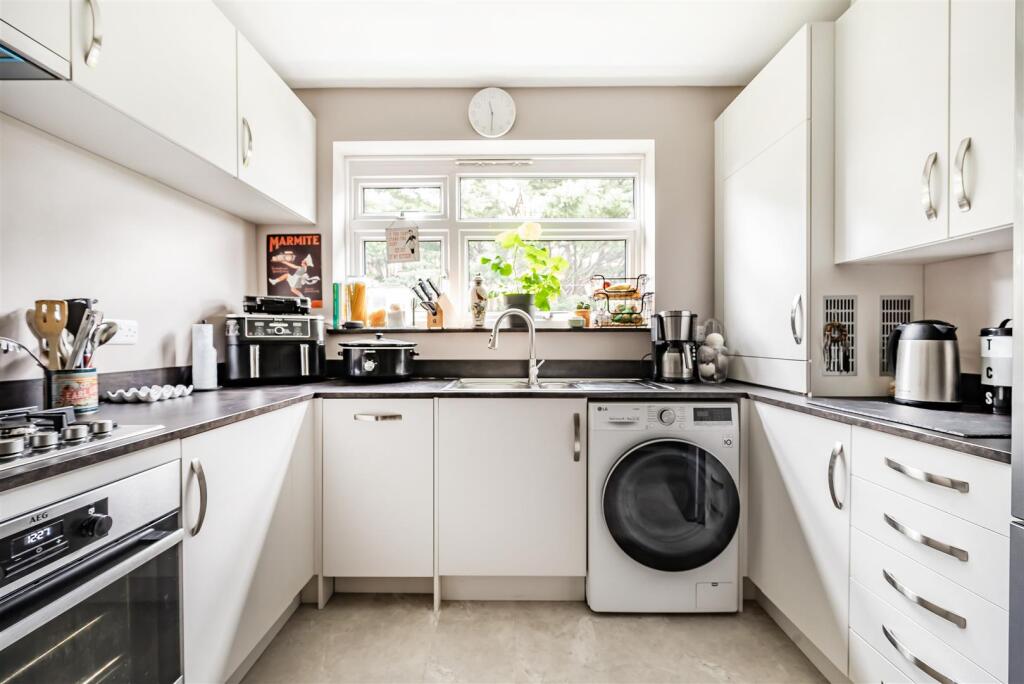 Additional image 18 of Exmoor Drive, Worthing, BN13 2JL