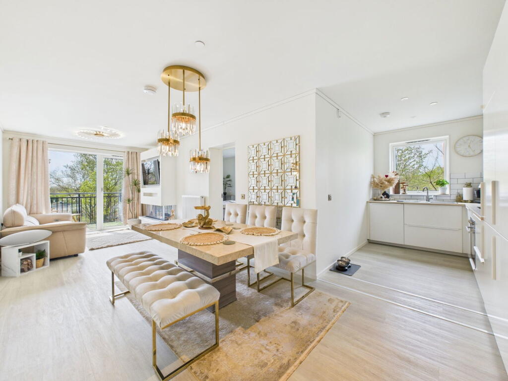 Additional image 2 of Ladybower Road, Worthing, BN13