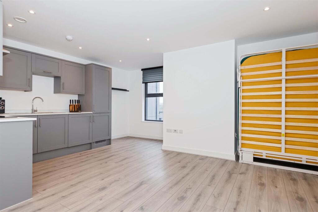 Additional image 6 of Columbia Drive, Worthing