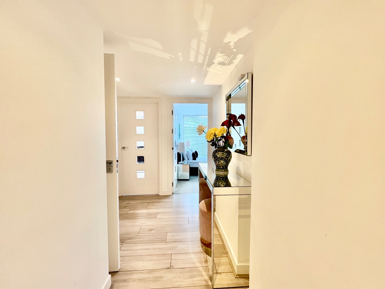 Additional image 8 of 4 Bed Flat, Century Building, SW8, N1 7GU