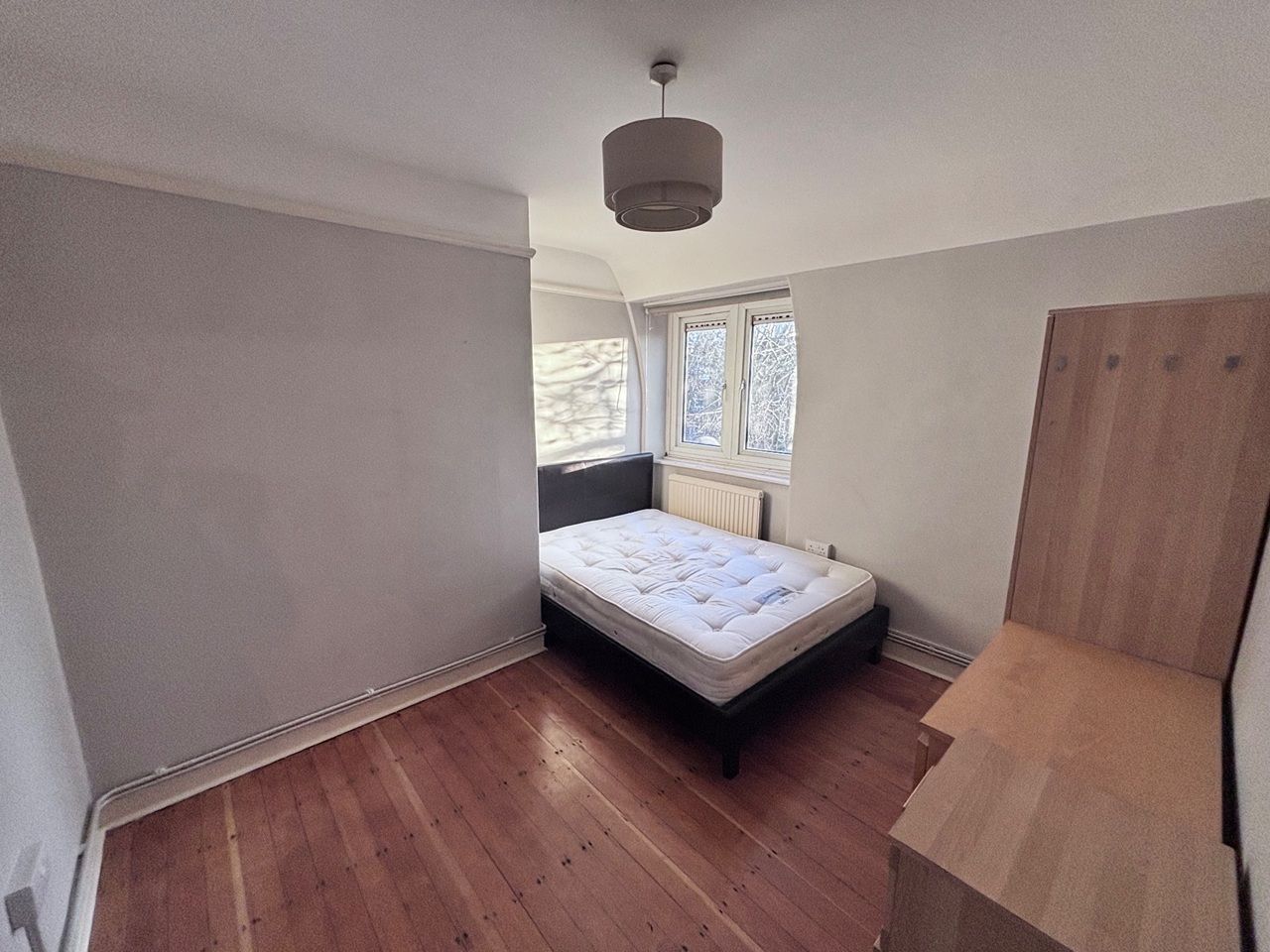 Additional image 2 of 4 Bed Maisonette, Lostock House, SW8, N1 7GU