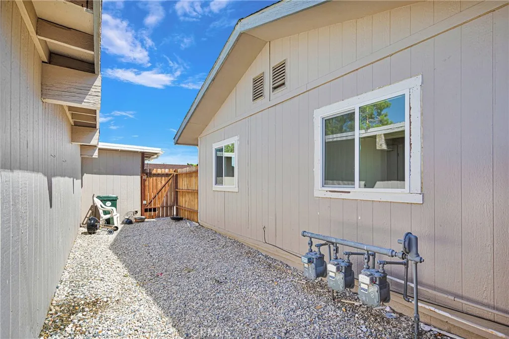 Additional image 16 of 20933 Sioux Road Unit 4, Apple Valley, CA 92308