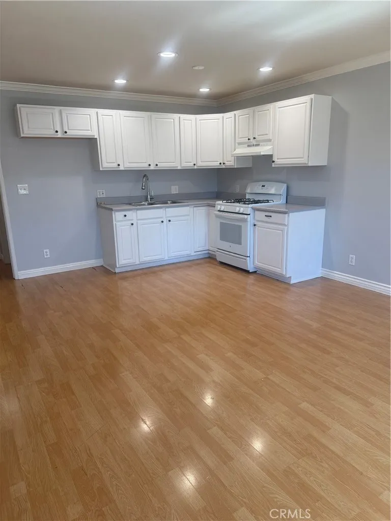 Additional image 12 of 6439 Woodman Ave Unit 2, Van Nuys, CA 91401