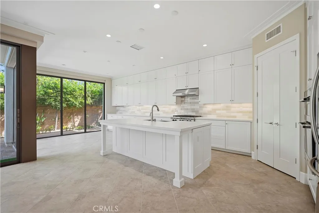 Additional image 64 of 100 Viano, Irvine, CA 92602