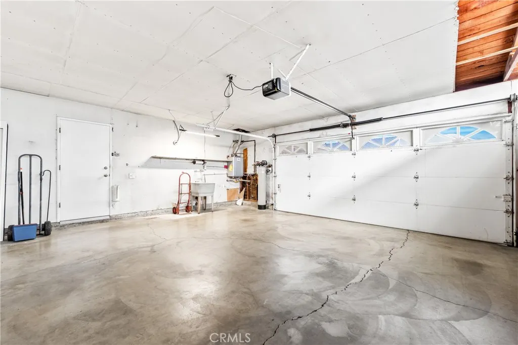 Additional image 41 of 19571 Roderick Ln, Huntington Beach, CA 92646