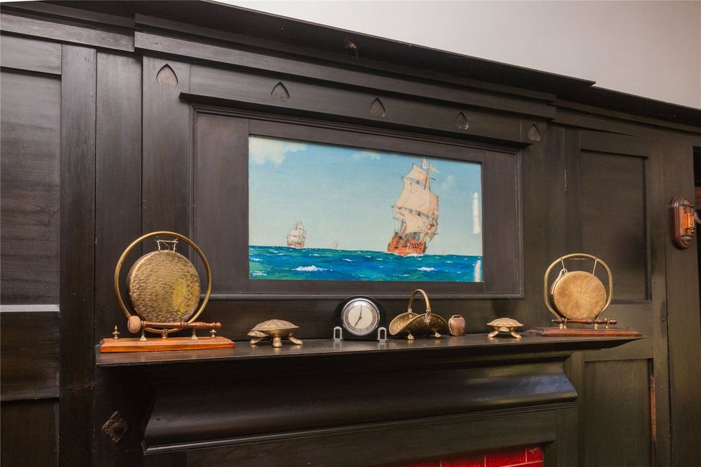 Additional image 10 of 6 bed detached house for saleHaus Saron, 106 Greenock Road, Largs, North Ayrshire KA30