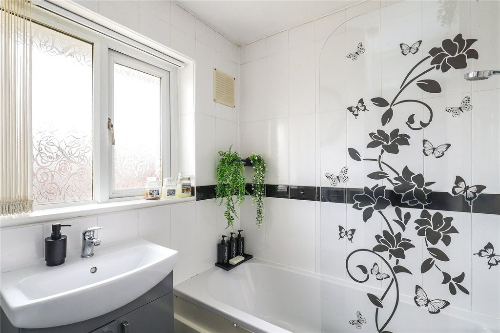 Additional image 12 of 3 bed semi-detached house for saleLyveden Gardens, Bristol, Somerset BS13