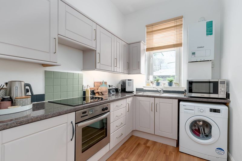 Additional image 8 of 2 bed flat for sale81/1 Kingsland Terrace, Rosetta Road, Peebles EH45