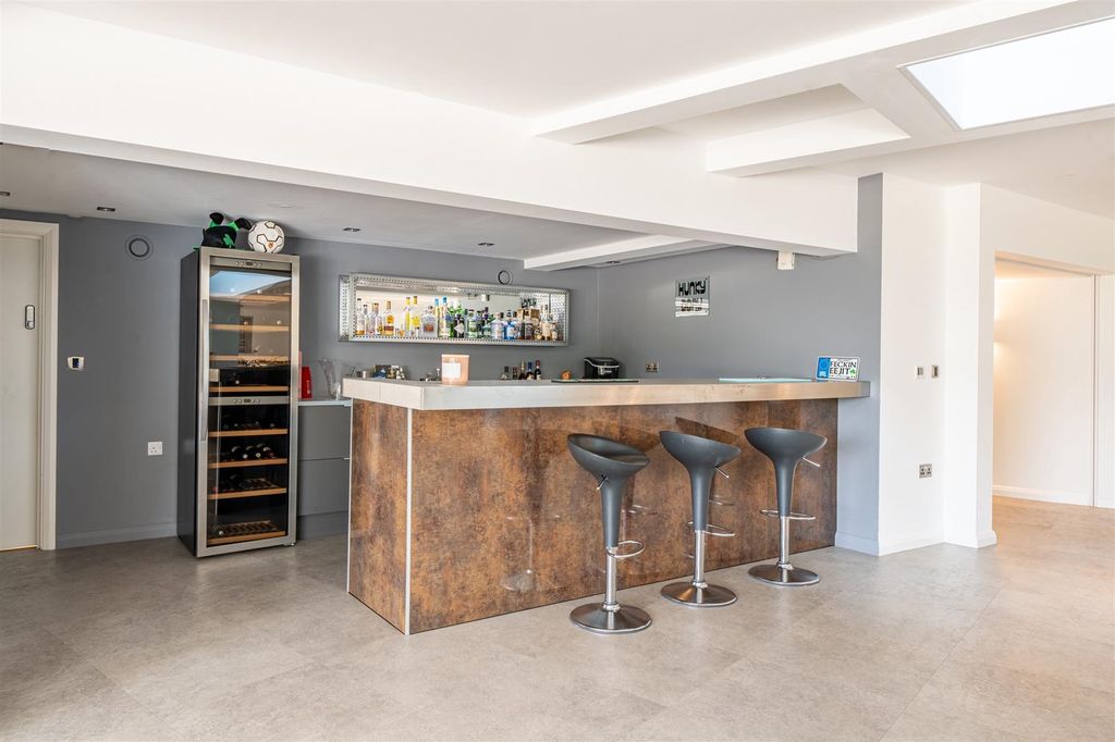 Additional image 14 of 5 bed detached house for saleCropwell Road, Radcliffe-On-Trent NG12