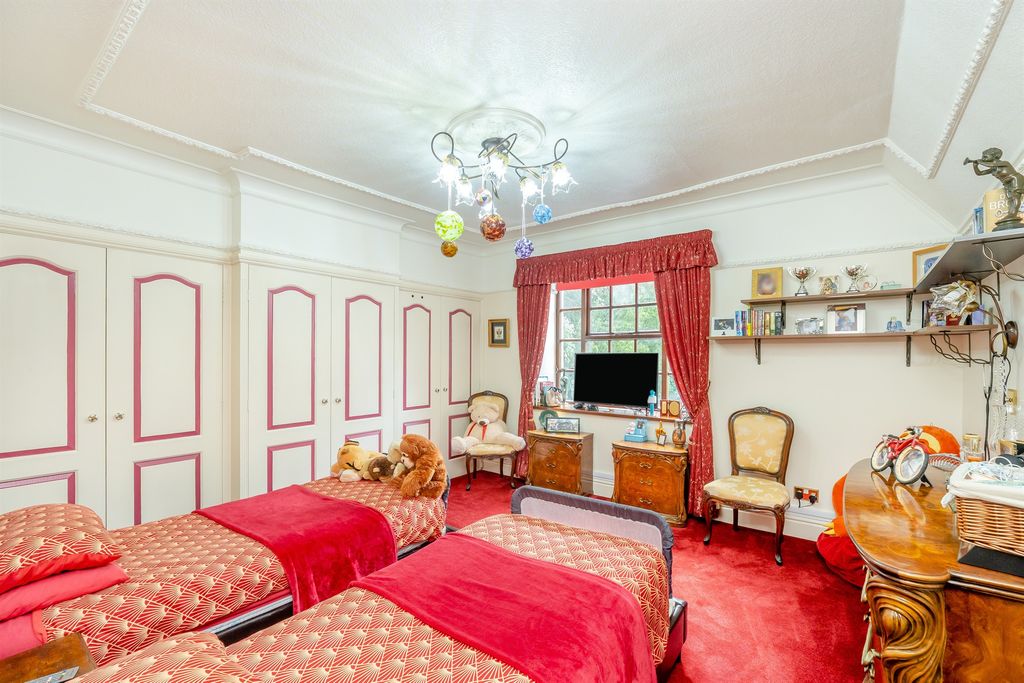 Additional image 9 of 4 bed detached house for saleThorpe Road, Peterborough PE3