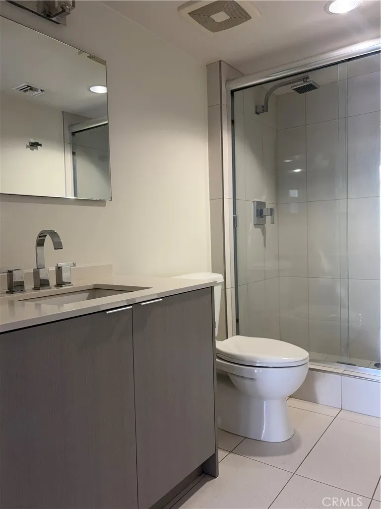 Additional image 37 of 600 S Ridgeley Dr, Los Angeles, CA 90036