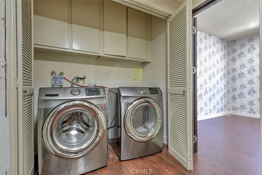 Additional image 70 of 17522 Sherman Way Unit 202, Van Nuys, CA 91406