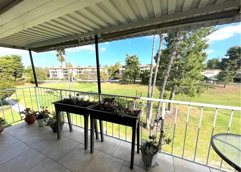 Additional image 67 of 2390 Via Mariposa W Unit 3C, Laguna Woods, CA 92637
