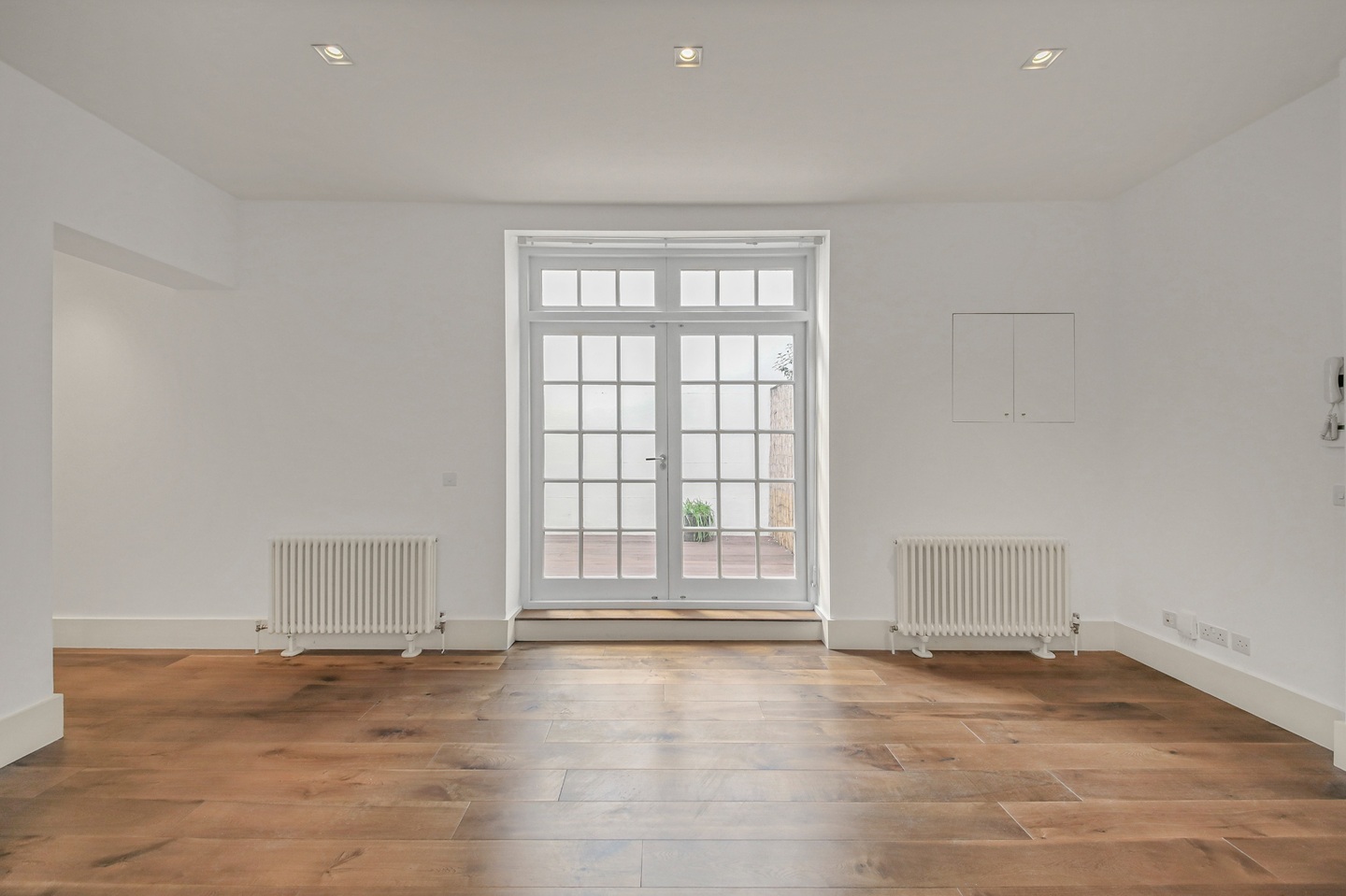 Additional image 14 of 2 Bed Flat, Queen's Gate, SW7, N1 7GU