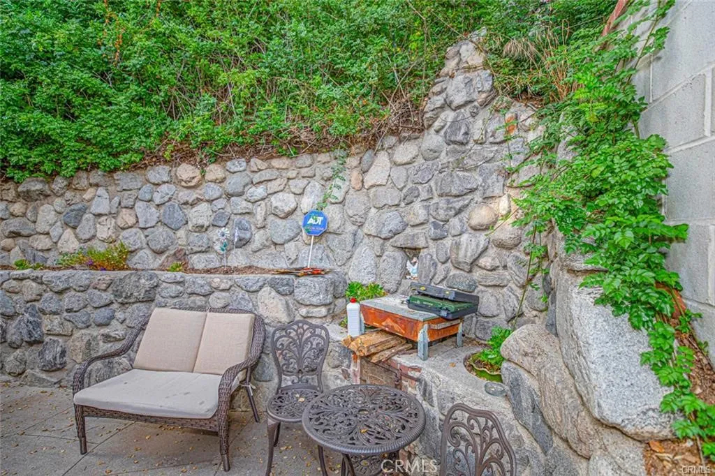 Additional image 43 of 2313 Hollister Ter, Glendale, CA 91206