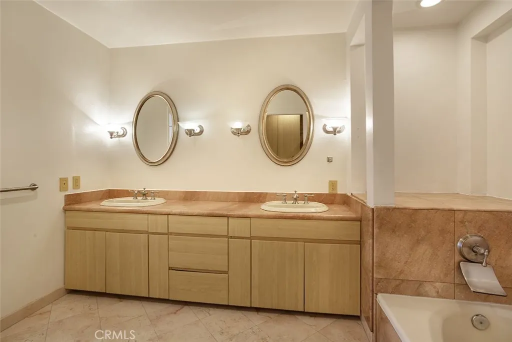 Additional image 17 of 1880 Veteran Avenue, Los Angeles, CA 90025