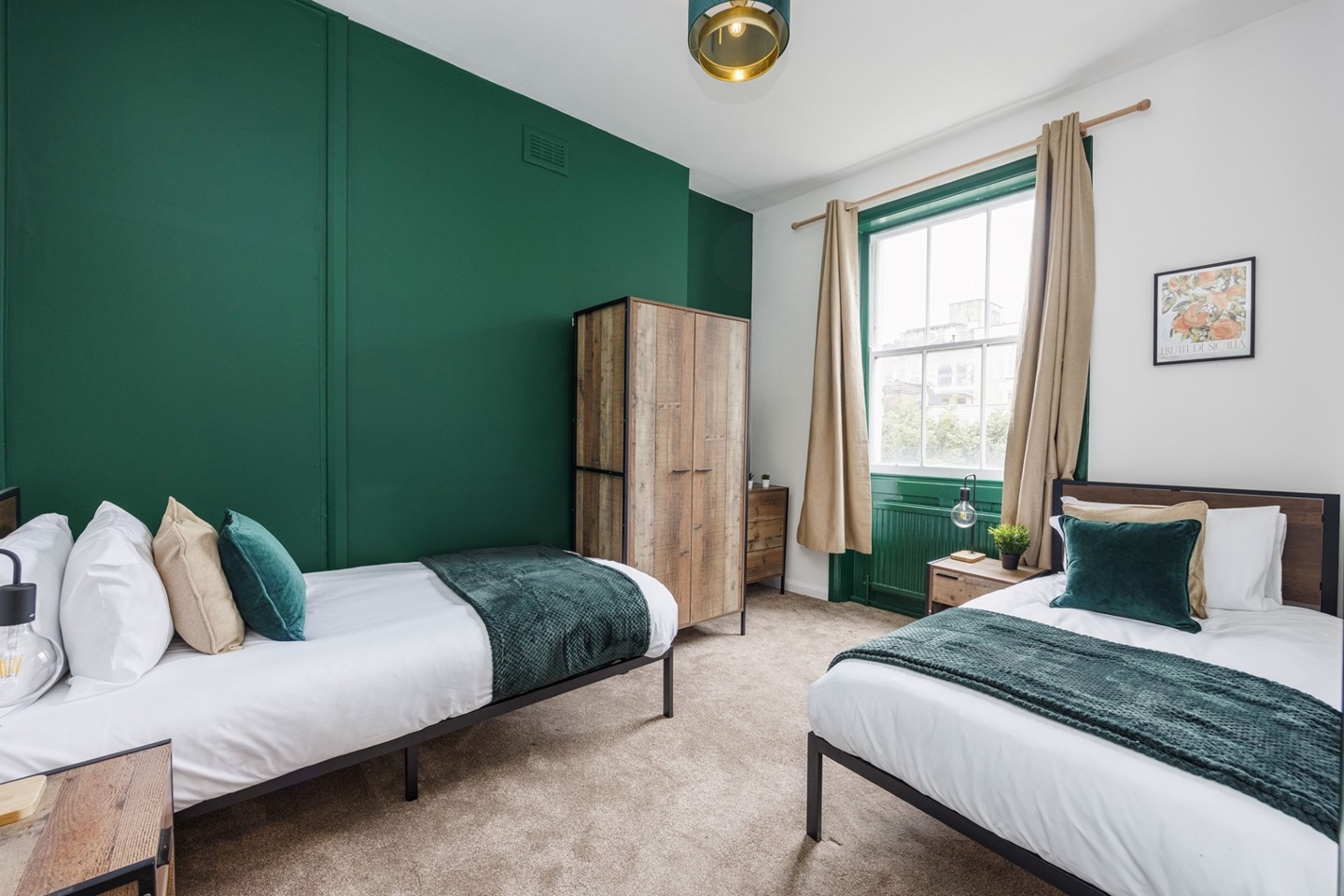 Additional image 9 of 2 Bed Flat, Swinton Street, WC1X, N1 7GU