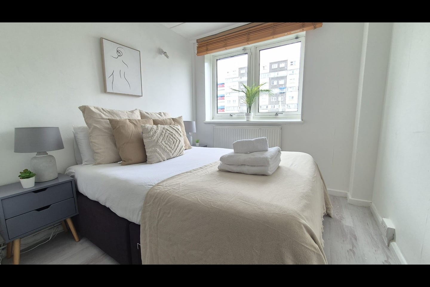 Additional image 12 of 2 Bed Flat, Charlotte Despard Avenue, SW11, N1 7GU