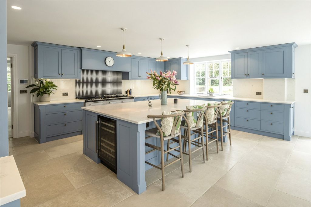 Additional image 9 of 7 bed detached house for saleStoke Row, Henley-On-Thames, Oxfordshire RG9