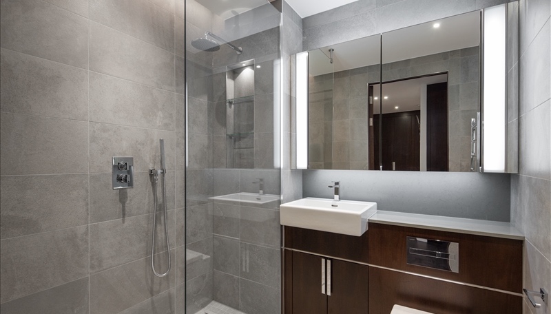 Additional image 10 of 3 Bed Flat, Charles Clowes Walk, SW11, N1 7GU