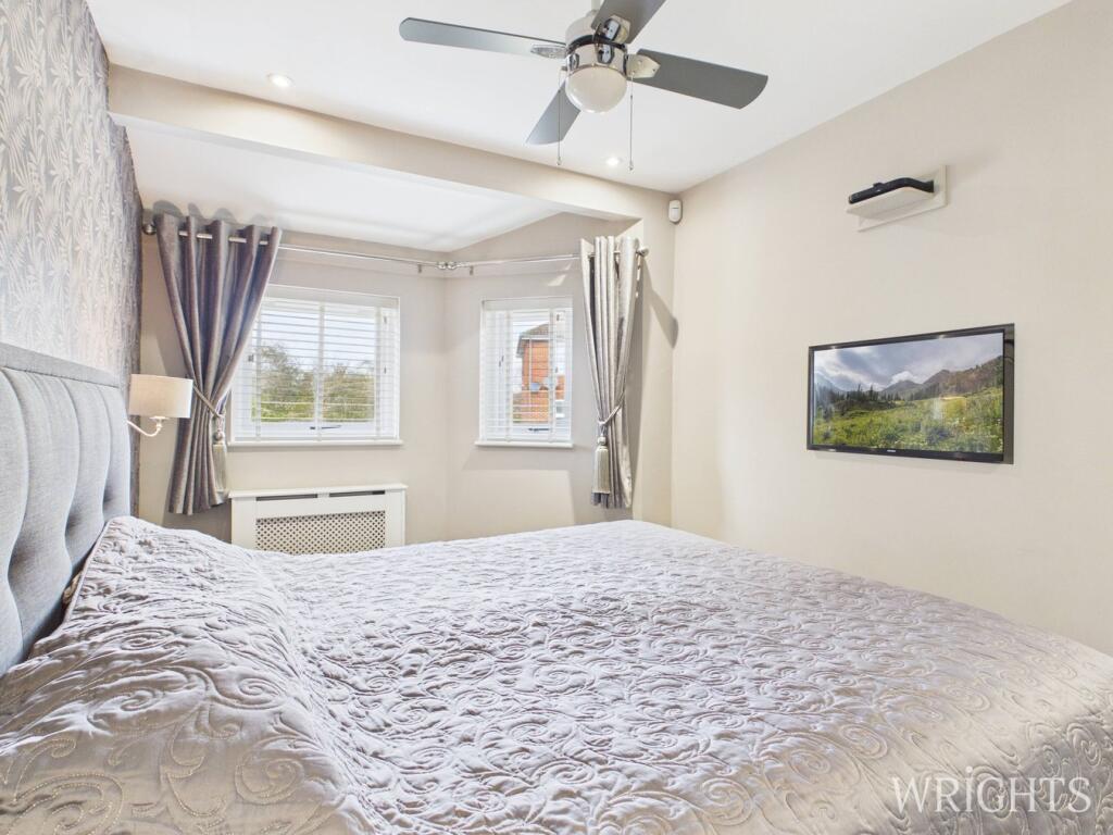 Additional image 14 of Broadwater Crescent, Welwyn Garden City, AL7