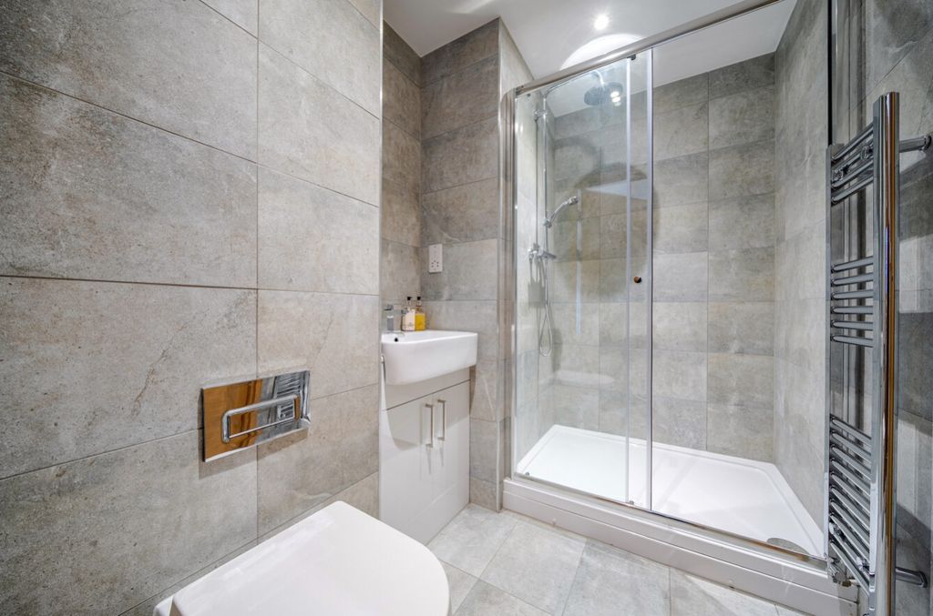 Additional image 11 of 2 bed flat for saleApartment 50, Block C, Yacht Club Place, Trent Lane, Nottingham, Nottinghamshire NG2