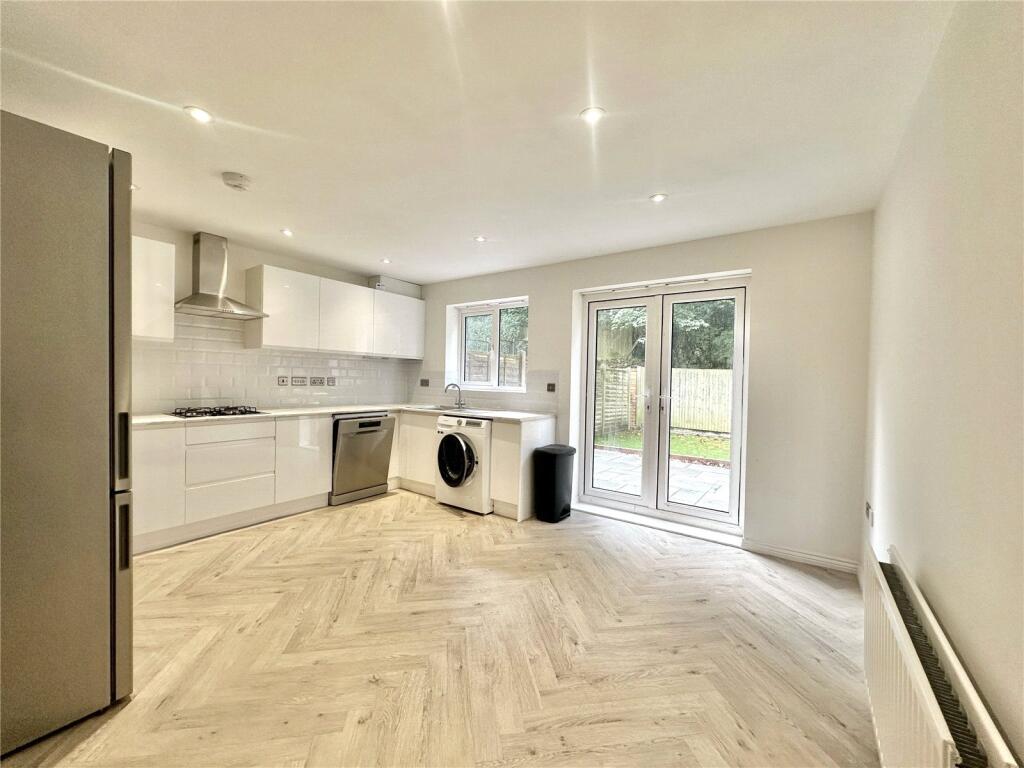 Additional image 2 of Avian Avenue, Curo Park, Frogmore, St. Albans, AL2