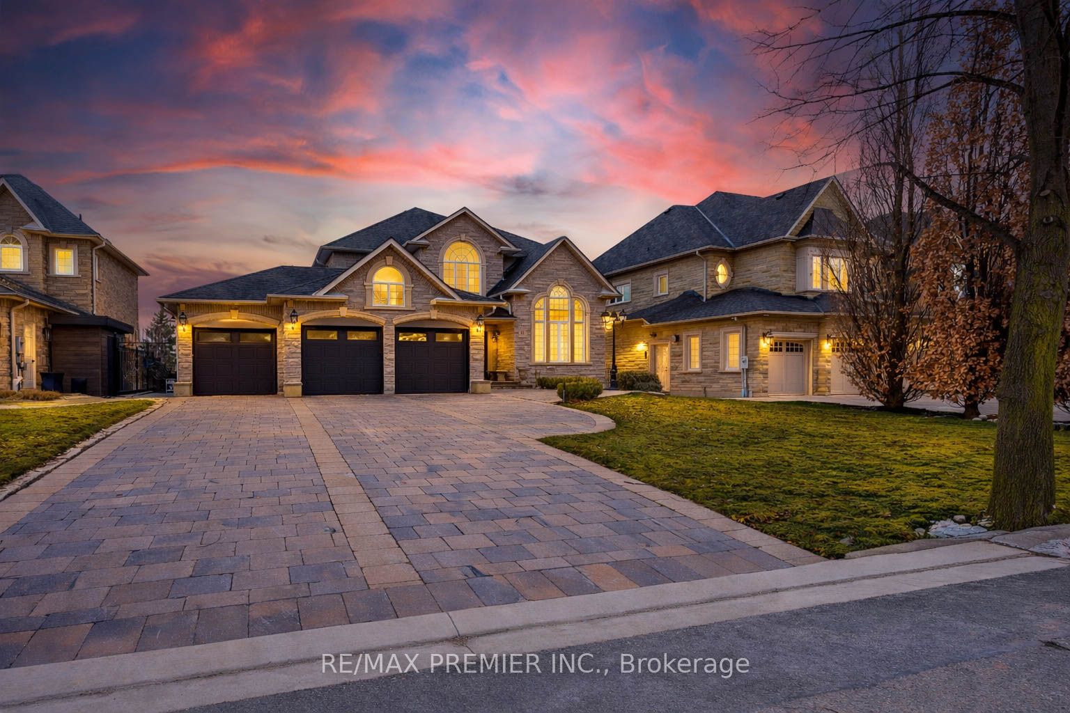 85 Gregory Scott Drive, Vaughan, ON, L4H 1K7