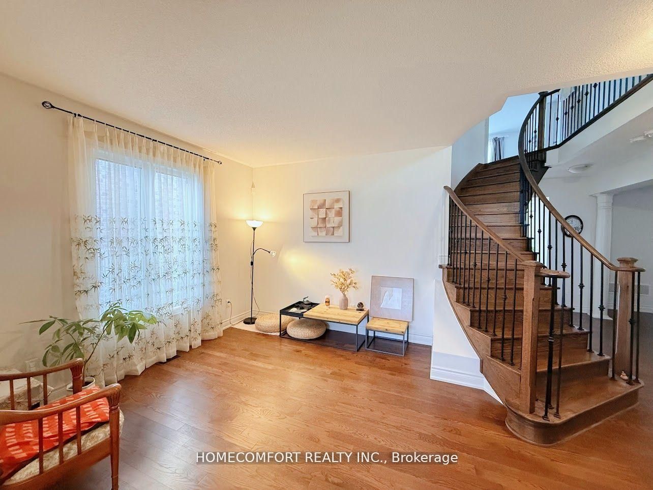 Additional image 4 of 945 Langford Boulevard, Bradford West Gwillimbury, ON, L3Z 4J2