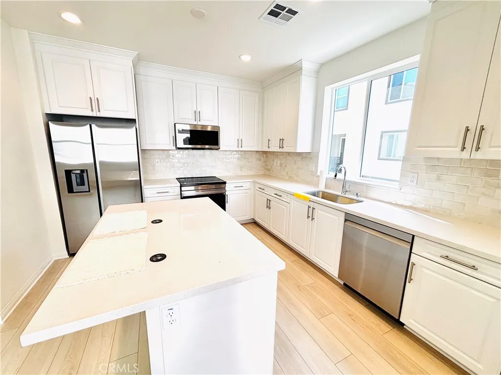 Additional image 7 of 2450 E Agave Street Unit 1, Anaheim, CA 92806