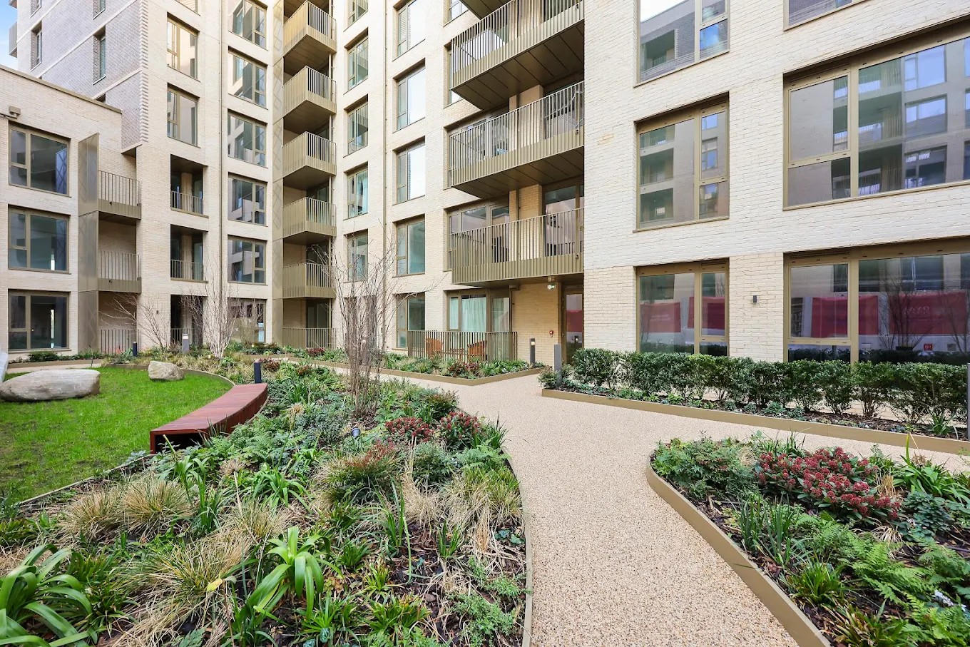 Additional image 11 of 1 Bed Flat, Balcony Gym & Concierge, SE11, N1 7GU