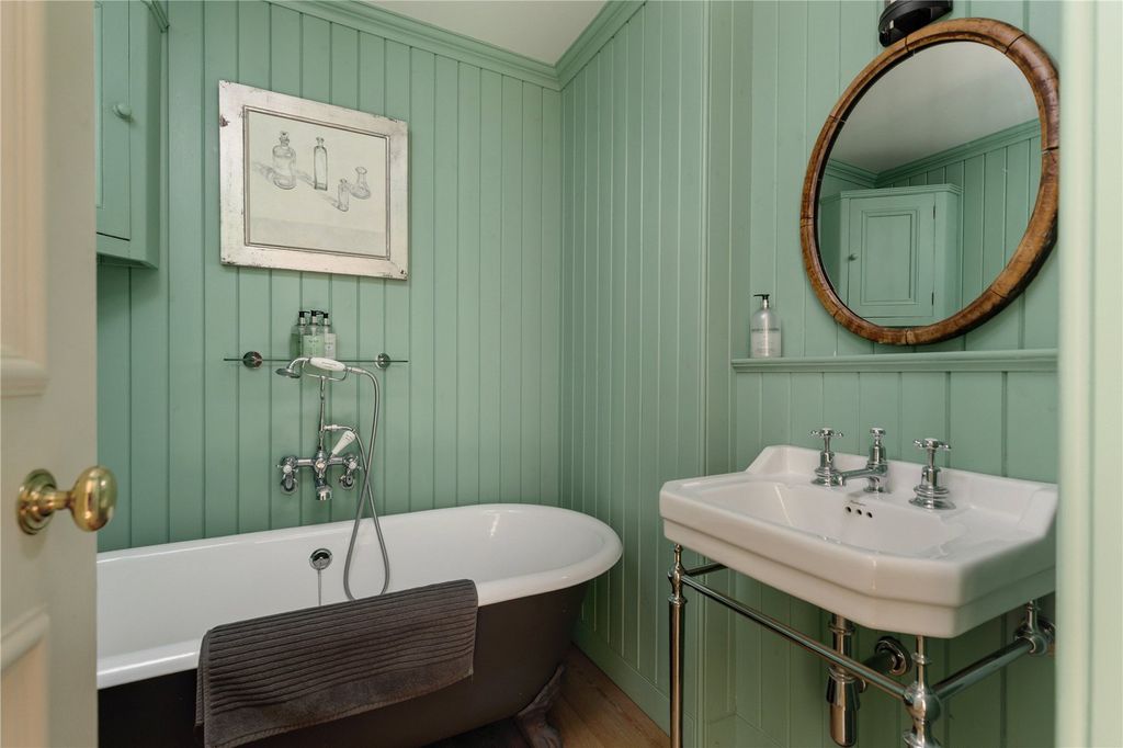 Additional image 35 of 10 bed property for saleLamb's House, Waters Close, Leith, Edinburgh EH6