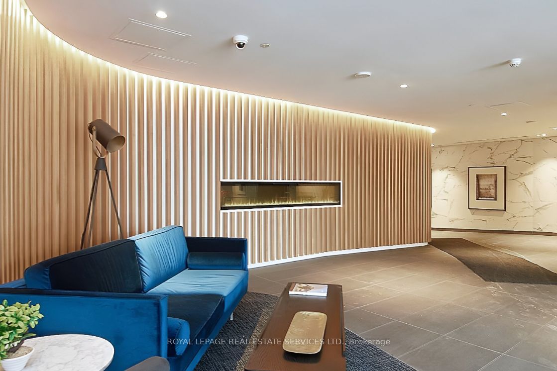 Additional image 5 of 901-160 Flemington Road, Toronto, ON, M6A 0A9