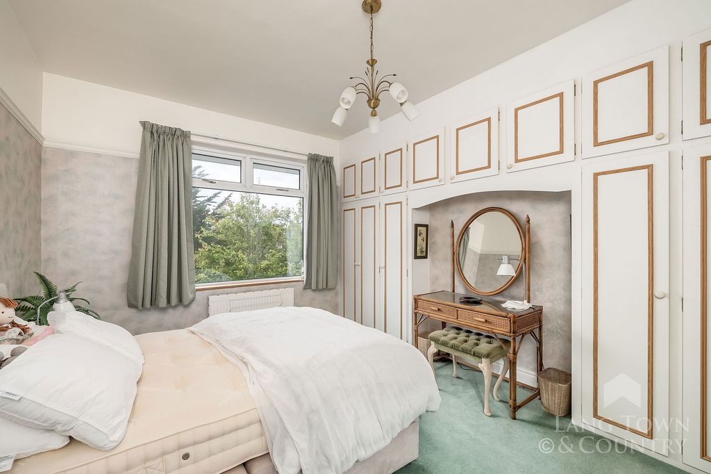 Additional image 18 of 4 bed detached house for saleDormy Avenue, Plymouth, Devon PL3