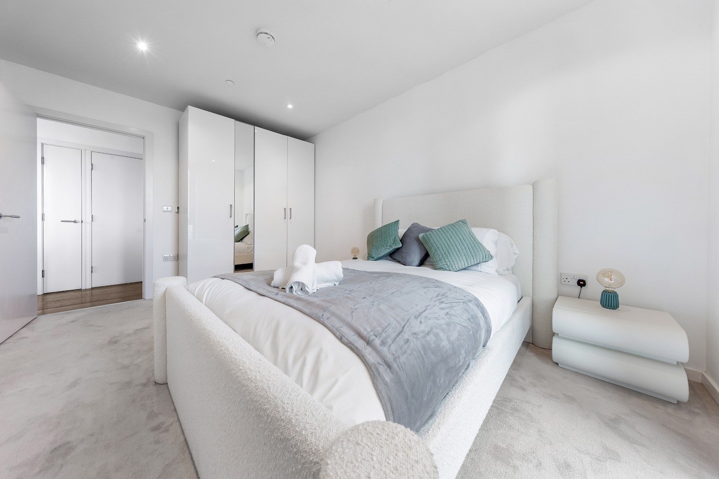 Additional image 2 of 2 Bed Flat, St Gabriel Walk, SE1, N1 7GU