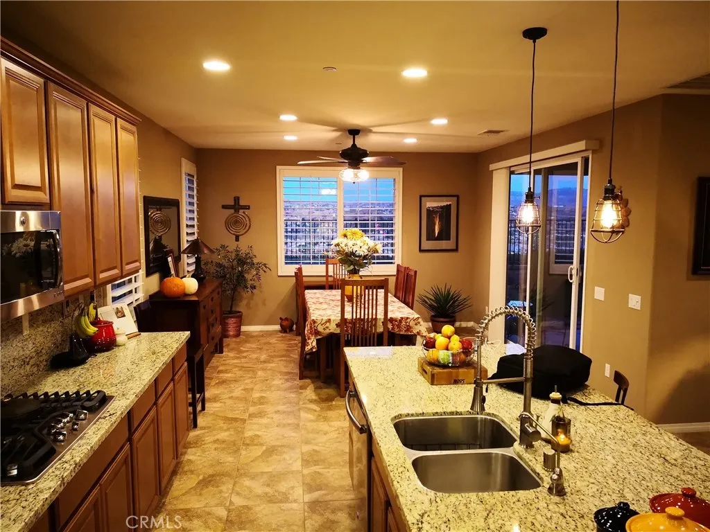 Additional image 5 of 28934 N West Hills Drive, Valencia, CA 91354