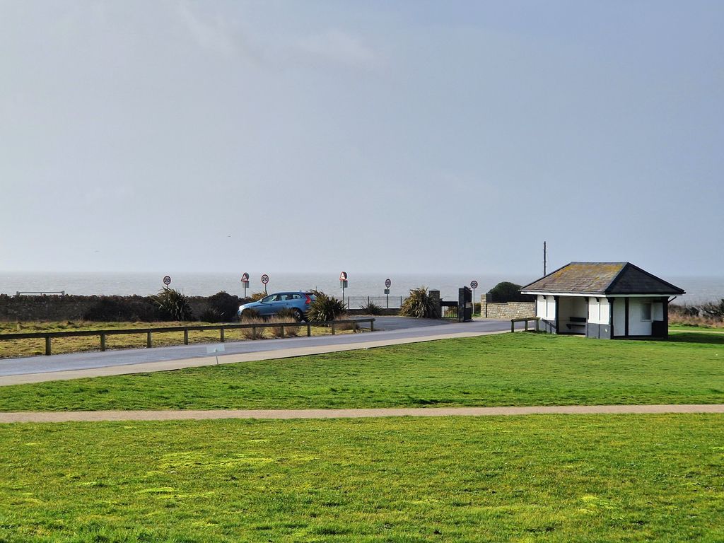 Additional image 31 of 3 bed flat for saleThe Rest, Rest Bay, Porthcawl CF36