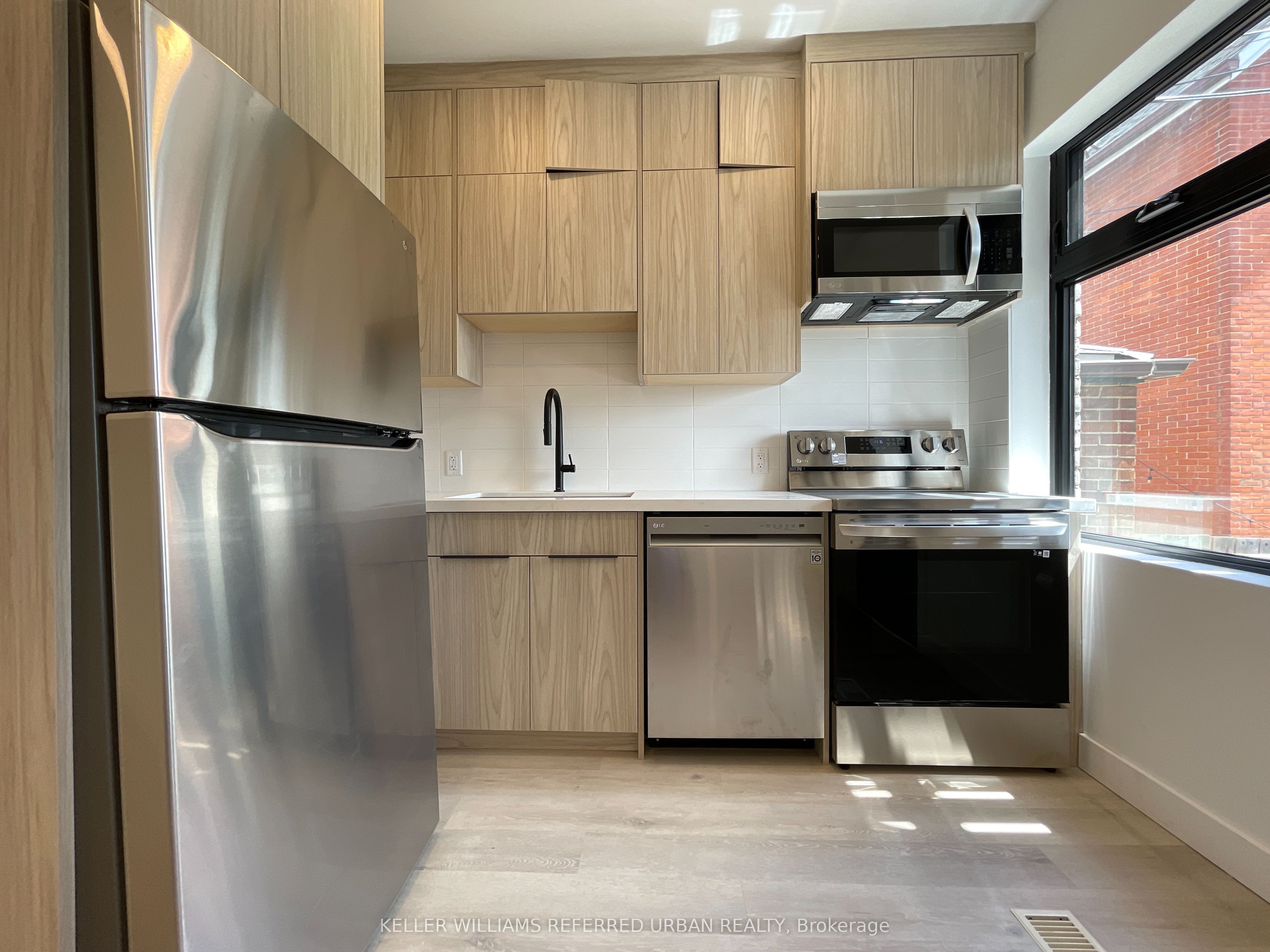 Additional image 2 of Main-1821 Davenport Road, Toronto, ON, M6N 1B8