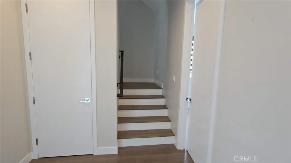 Additional image 4 of 319 S Serrano Unit 1/2, Los Angeles, CA 90020