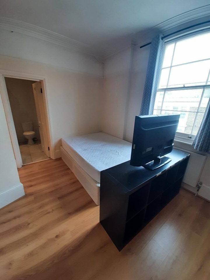 Additional image 37 of Studio Flat, Cambridge St, SW1V, N1 7GU