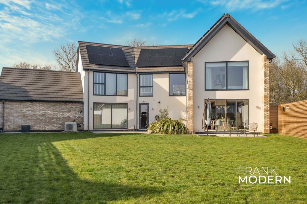 Additional image 45 of 5 bed detached house for saleBoundary Lane, Hampton Water PE7