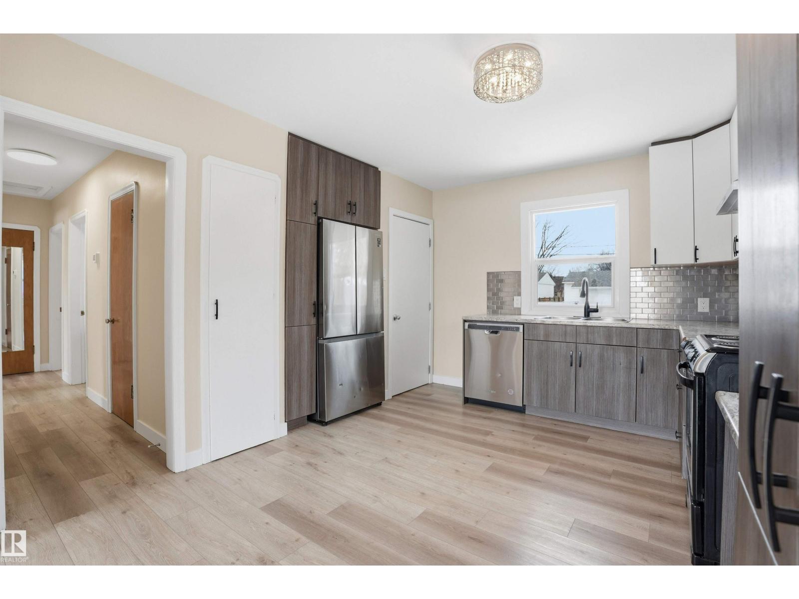Additional image 6 of 12235 St Albert Trail NW, Edmonton, AB, T5L4G7