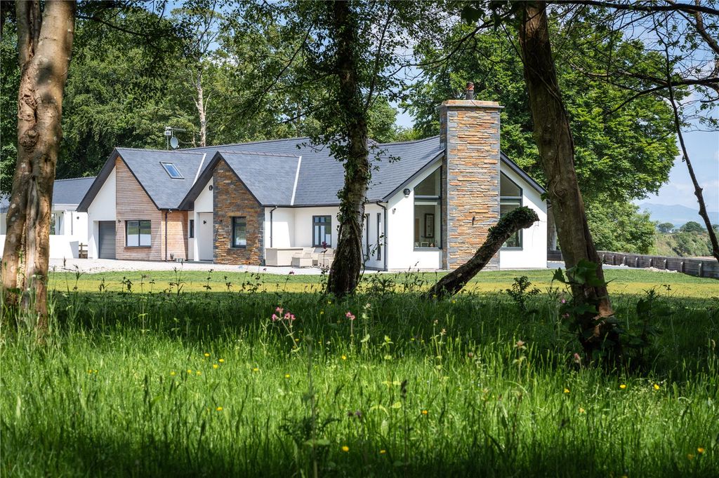 6 bed detached house for saleGlynyweddw Estate, Llanbedrog, Gwynedd LL53