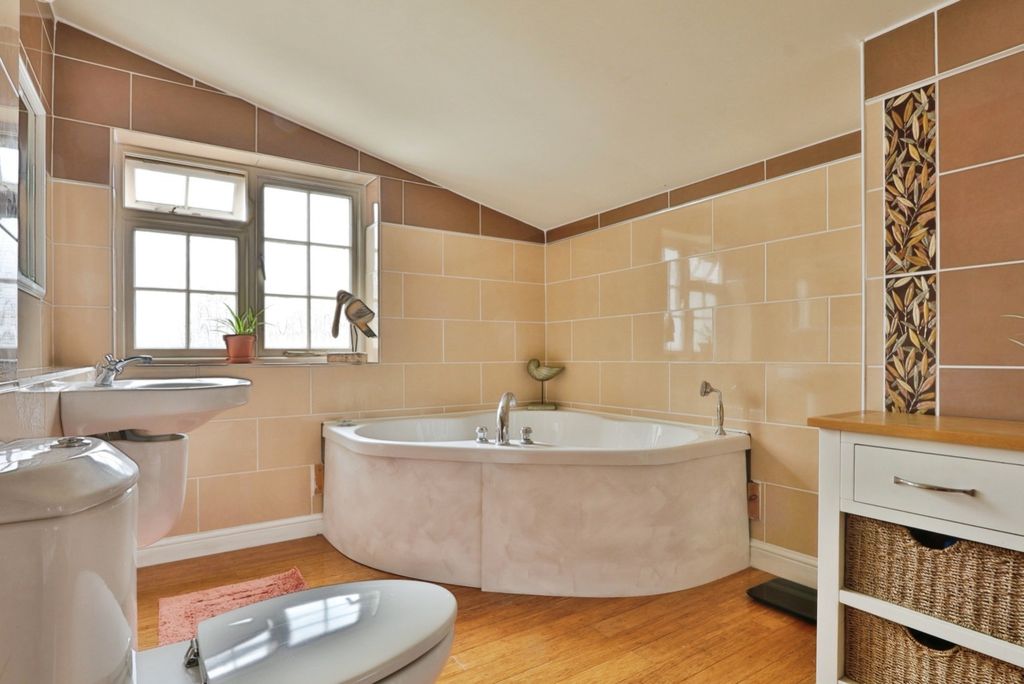 Additional image 14 of 3 bed detached house for saleThe Old Post House, Saxby-All-Saints, Brigg, Lincolnshire DN20