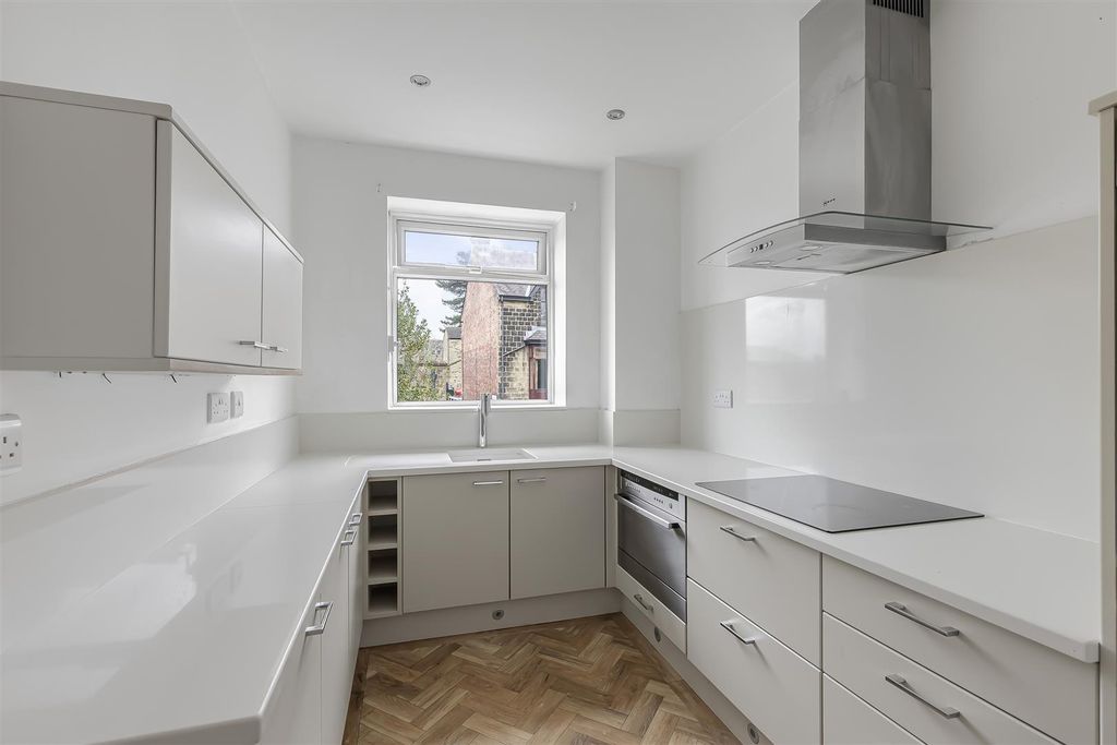 Additional image 3 of 1 bed flat for saleGuardian Court, Ilkley LS29