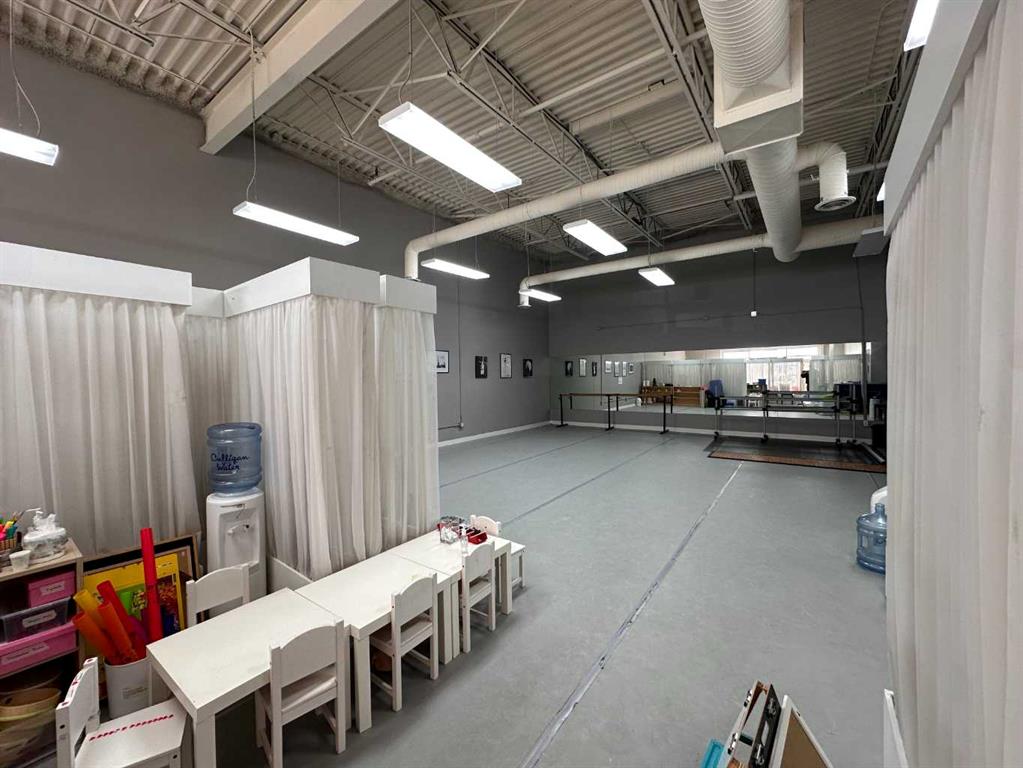 Additional image 3 of 208-500 Royal Oak D Drive NW, Calgary, AB, T3G5T5